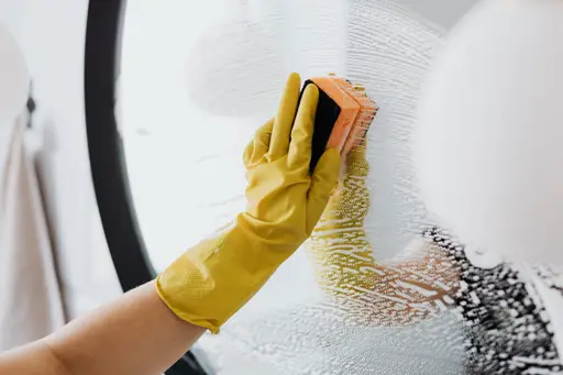 Expert LMS Industries: Cleaning Company Staff Training Software for Multi Site Businesses