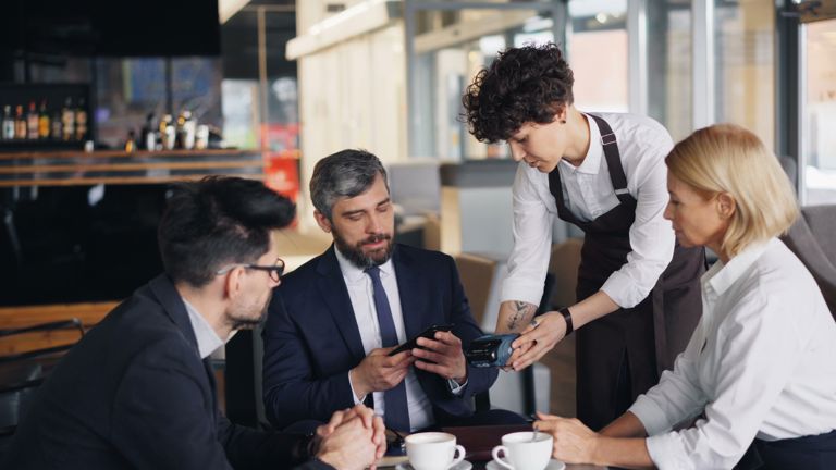 US Hospitality LMS With A Social Feed | Staff Training & Engagement Platform