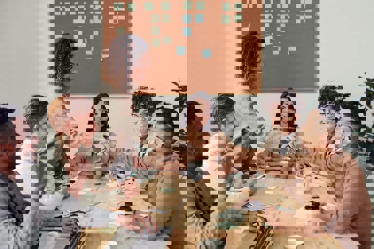 How an Effective Onboarding Programme Boosts Employee Retention: What to Expect in 2025