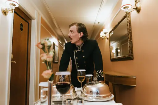 Expert LMS Industries: Hotel Staff Training Software Built For Consistent Guest Experiences