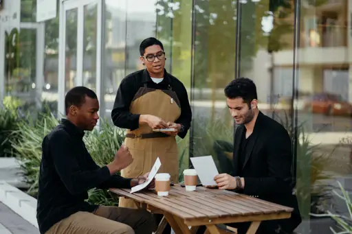 Expert LMS Industries: California Hospitality LMS | Employee Training Software CA