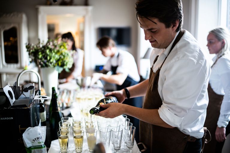 How High Growth Businesses Standardise Training Across Every Site Without Losing Local Flexibility