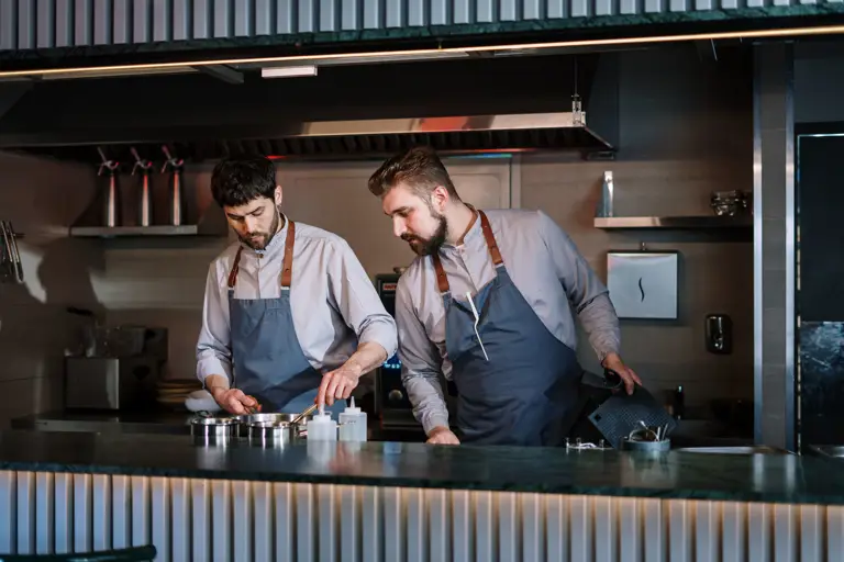 Restaurant Training Software For Multi Location Teams & Frontline Operations